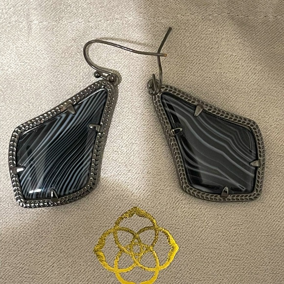 Kendra Scott retired rare Alexandra earrings with black agate & gunmetal